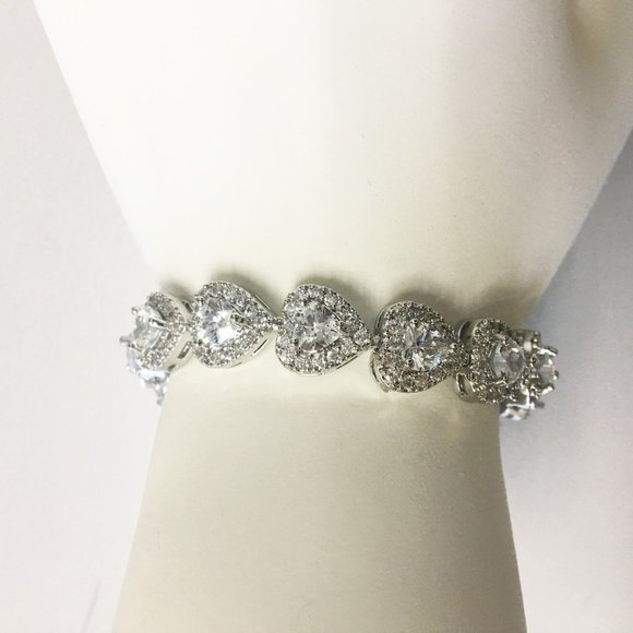 6.50 Ct 4mm Heart Shape Diamond Bracelet Best Gift - Picture 2 of 4